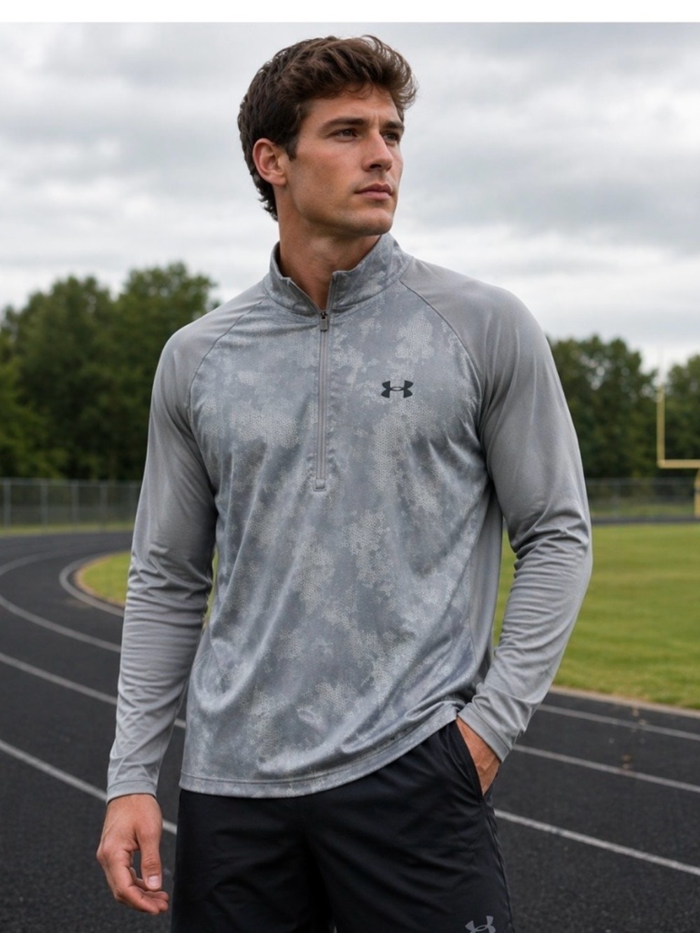 Under Armour Mens Grey 1/4 Zip Loose Pullover Heat Gear Size Medium